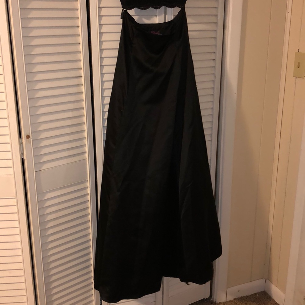 Prom Dress!! - Picture 4 of 7